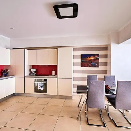 Apartmán Zenia Tudor's *