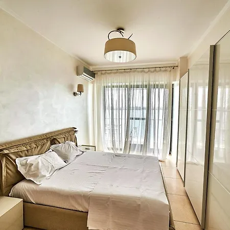 Zenia Tudor's Apartmán *