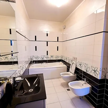 Zenia Tudor's Apartmán Mamaia